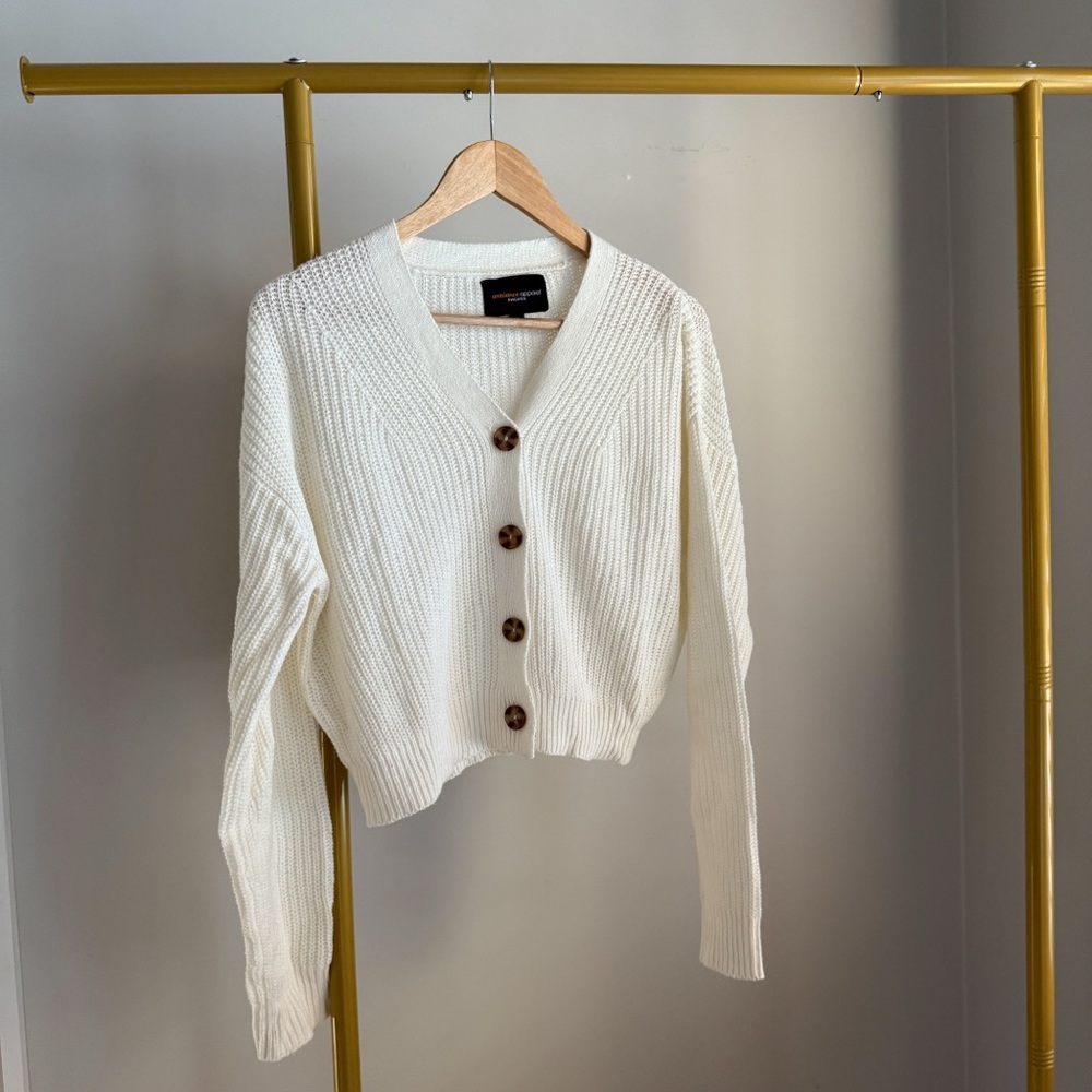 NWOT Ambiance Apparel Cardigan